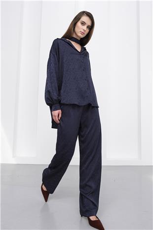 Kadın Koyu Lacivert Jakar Desen Saten Gömlek Ve Pantolon Saten Takım VS01231