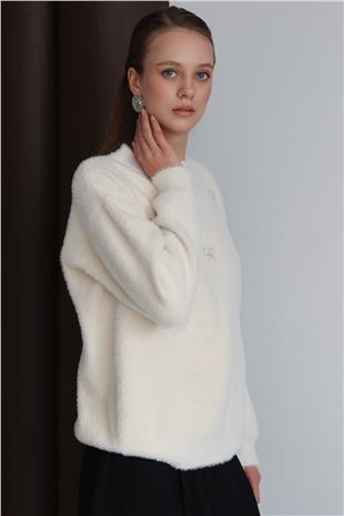 Kadın KREM Bisiklet Yaka Taşlı Kurdale Detaylı Yumoş Kazak VS01435