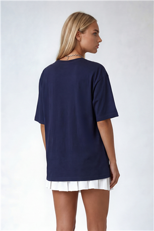 Kadın Lacivert Bisiklet Yaka Oversize İnci Ve Taş İşlemeli T-Shirt ALC-X11964