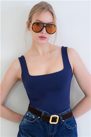 Kadın Lacivert Kare Yaka İnce Askılı Sandy Kumaş Bluz Alc-X13453