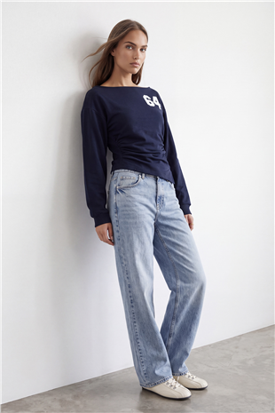 Kadın Lacivert Kayık Yaka Ön Arka Baskılı Dırape Detaylı Üç İplik Sweatshirt Alc-X15959
