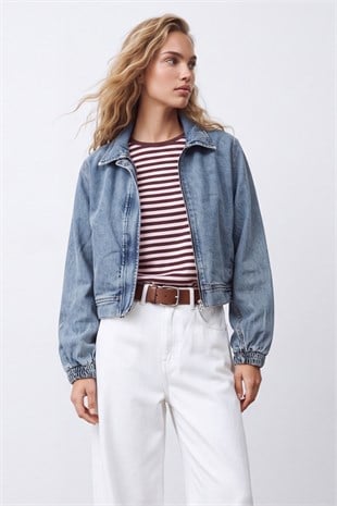 Kadın Mavi Fermuarlı Çıt Çıt Kapamalı  Jean Ceket Alc-X15798