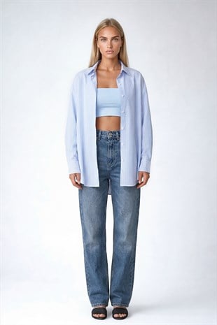 Kadın Mavi Oval Kesim Çizgili Oversize Gömlek VS00729