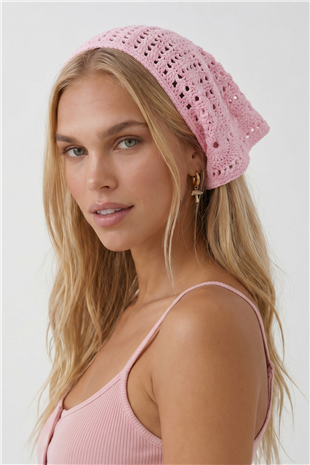 Pembe Çiçek Motifli Bandana Alc-X15560