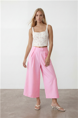 Kadın Pembe Çift Cepli Beli Pileli Astarlı Poplin Kapri Pantolon Alc-X15518