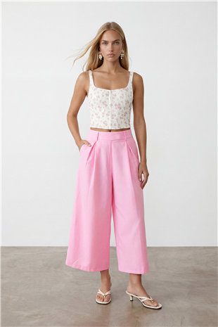 Kadın Pembe Çift Cepli Beli Pileli Astarlı Poplin Kapri Pantolon Alc-X15518