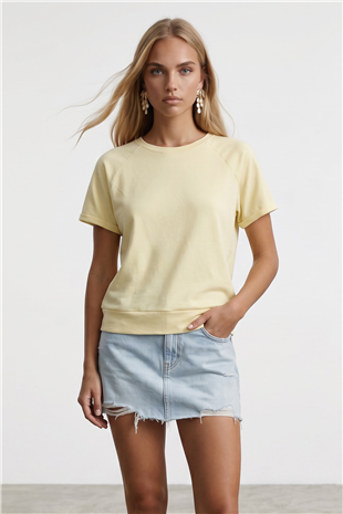 Kadın Sarı Bisiklet Yaka Reglan Kol Oversize T-Shırt Alc-X15492