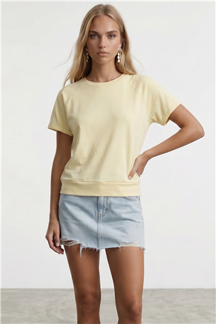 Kadın Sarı Bisiklet Yaka Reglan Kol Oversize T-Shırt Alc-X15492