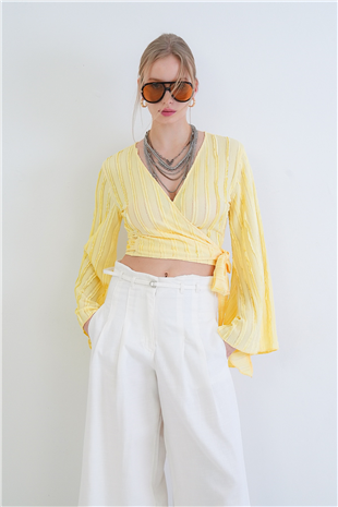 Kadın Sarı Kruvaze Yaka İspanyol Kol Crop Bluz Alc-X15427