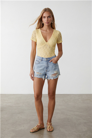 Kadın Sarı V Yaka Göğüs Astarlı Çıtçıtlı Dantel Bluz Alc-X15476