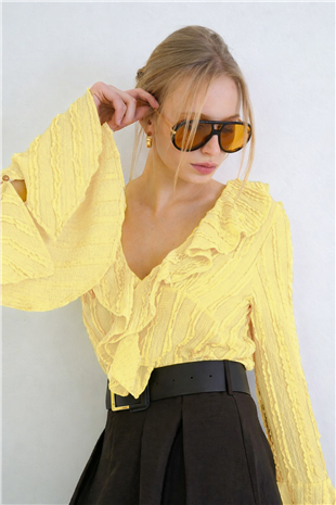 Kadın Sarı V Yaka Volanlı İspanyol Kol Fırfır Bluz Alc-X15430