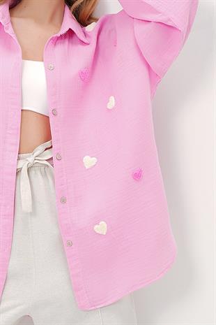 Kadın Şeker Pembe Süzene Kalp İşlemeli Oversize Müslin Keten Gömlek ALC-X13791