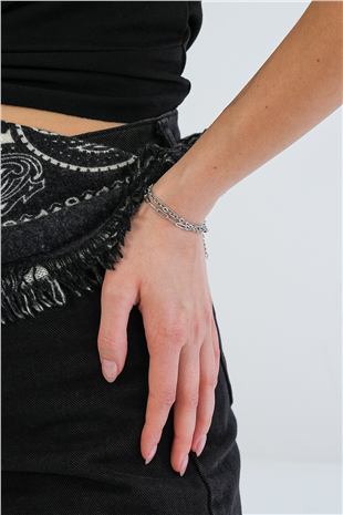 Kadın Silver Zirkon Kalp Taşlı Çelik Zincir Bileklik Set Alc-X15343