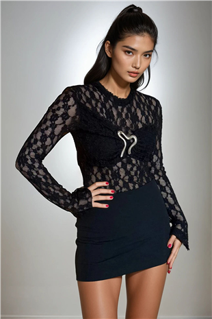 Kadın Siyah Aksesuar Detaylı Balenli Dantel Bluz Alc-X15245