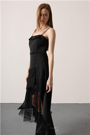 Kadın Siyah Askılı Dantel Detaylı Asimetrik Elbise Alc-X15071