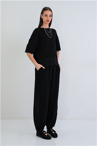 Kadın Siyah Bisiklet Yaka Model Kumaş Dantel Detaylı Bluz Ve Pantolon Takım Alc-X15369