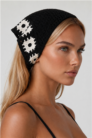 Siyah Çiçek Motifli Bandana Alc-X15560