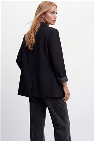 Kadın Siyah Desenli Astarlı Blazer Ceket Alc-X15643