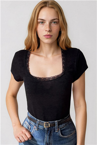 Kadın Siyah Kare Yaka Dantel Detaylı Örme Bluz Alc-X15423