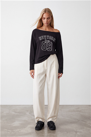 Kadın Siyah Kayık Yaka Baskılı Modal Sweatshirt Alc-X15731