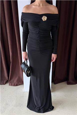 Kadın SİYAH Madonna Yaka Drapeli Aksesuar Detaylı Maxi Boy Elbise VS01633