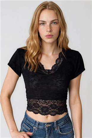 Kadın Siyah V Yaka Dantel Detaylı Crop Bluz Alc-X15433