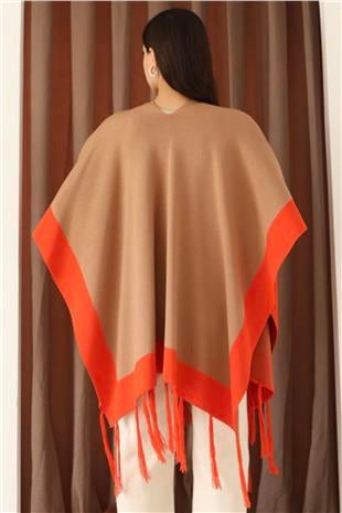 Kadın Sütlü Kahve Kontrast Şeritli Püsküllü Panço Alc-X14746