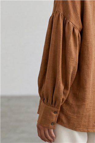 Kadın Tarçın Balon Kol Geniş Manşetli Oversize Keten Gömlek Alc-X15426