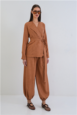 Kadın Tarçın Keten Paçası Lastikli Jogger Pantolon Ve Kendinden Kemerli Ceket Takım Alc-X15299