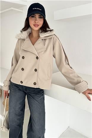 Kadın Taş Düğmeli Kol Detaylı Kürk Yaka Kaşe Astarlı Kaban VS01573