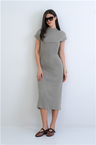 Kadın Vizon Dik Yaka Kısa Kol Maxi Boy Triko Elbise Alc-X15297