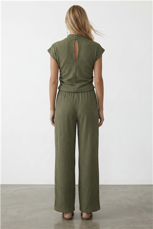 Kadın Yeşil Dik Yaka Dokulu Yanları Drapeli Crop Bluz Ve Geniş Paça Pantolon Takım ALC-X13411