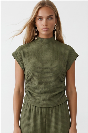 Kadın Yeşil Dik Yaka Dokulu Yanları Drapeli Crop Bluz Ve Geniş Paça Pantolon Takım ALC-X13411