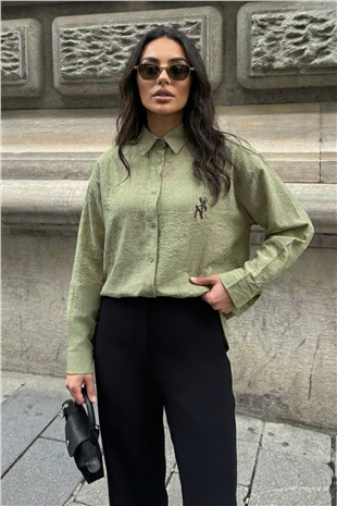 Kadın Yeşil Geyik Nakışlı Aerobin Gömlek Alc-X15315