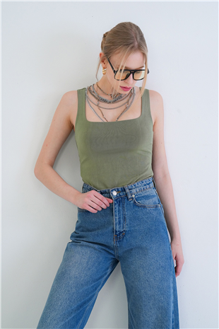 Kadın Yeşil Kare Yaka İnce Askılı Sandy Kumaş Bluz Alc-X13453