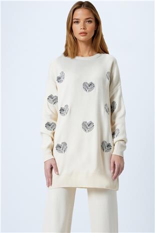 Kadın Ekru Kalp Desenli Triko Kazak Ve Düz Paça Pantolon Takım VS00971
