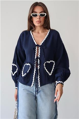 Kadın Lacivert Kalp Nakışlı Bağlamalı Mevsimlik Ceket VS00385
