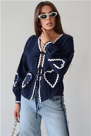 Kadın Lacivert Kalp Nakışlı Bağlamalı Mevsimlik Ceket VS00385