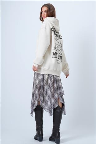 Kadın Ekru Kapüşonlu Baskılı Kanguru Cepli Uzun Kollu Sweatshirt VS01338