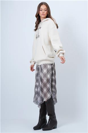 Kadın Ekru Kapüşonlu Baskılı Kanguru Cepli Uzun Kollu Sweatshirt VS01338