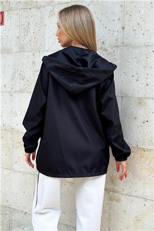 Kadın Siyah Kapüşonlu Fermuarlı Çift Cepli Yağmurluk Ceket ALC-X12514