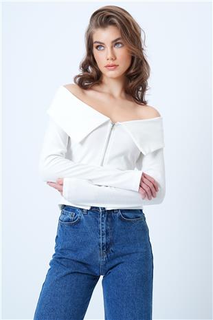 Kadın Beyaz Karmen Yaka Fermuar Detaylı Ottoban Bluz VS01187