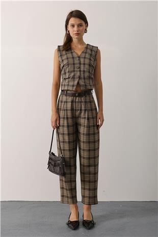 Kadın Bej-Kahve Kemerli Ekose Desenli Havuç Pantolon VS01145