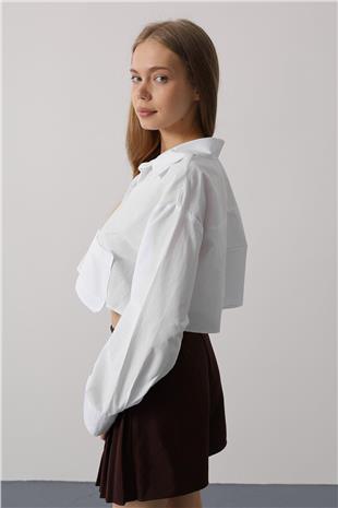 Kadın Beyaz Kısa Boy Çift Cep Gömlek VS00594