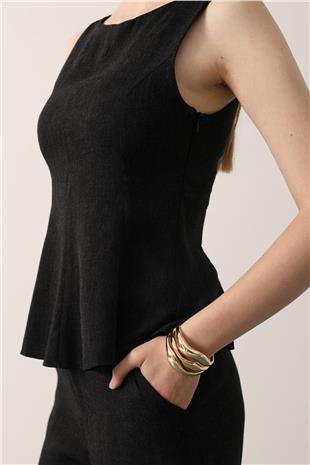 Kadın Siyah Kolsuz Peplum Kesim Dikiş Detaylı Bluz Ve Geniş Paça Pantolon Takım VS01154