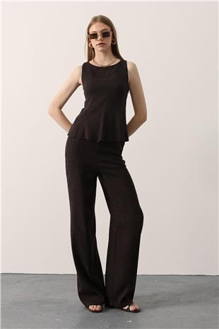 Kadın Kahve Kolsuz Peplum Kesim Dikiş Detaylı Bluz Ve Geniş Paça Pantolon Takım VS01154