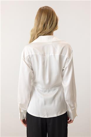 Kadın Beyaz Kruvaze Yaka Kuşaklı Saten Bluz VS00921