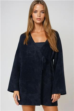 Kadın Siyah Kruvaze Yaka Püsküllü Hırka VS01002