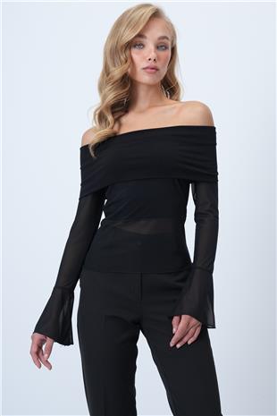 Kadın Siyah Madonna Yaka Tül Detaylı Bluz ALC-X14501