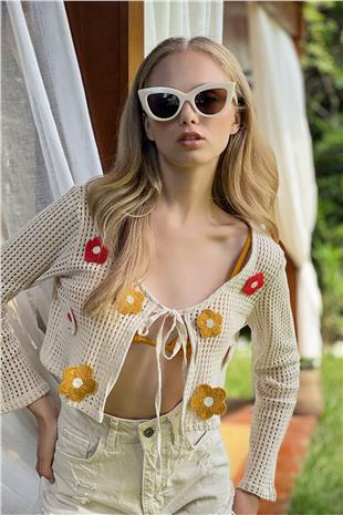 Kadın Bej Önü Bağcıklı Çiçek Motifli Kroşe Hırka  ALC-X8910